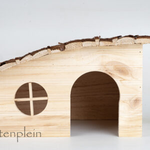 Lodge cabin slanted roof L